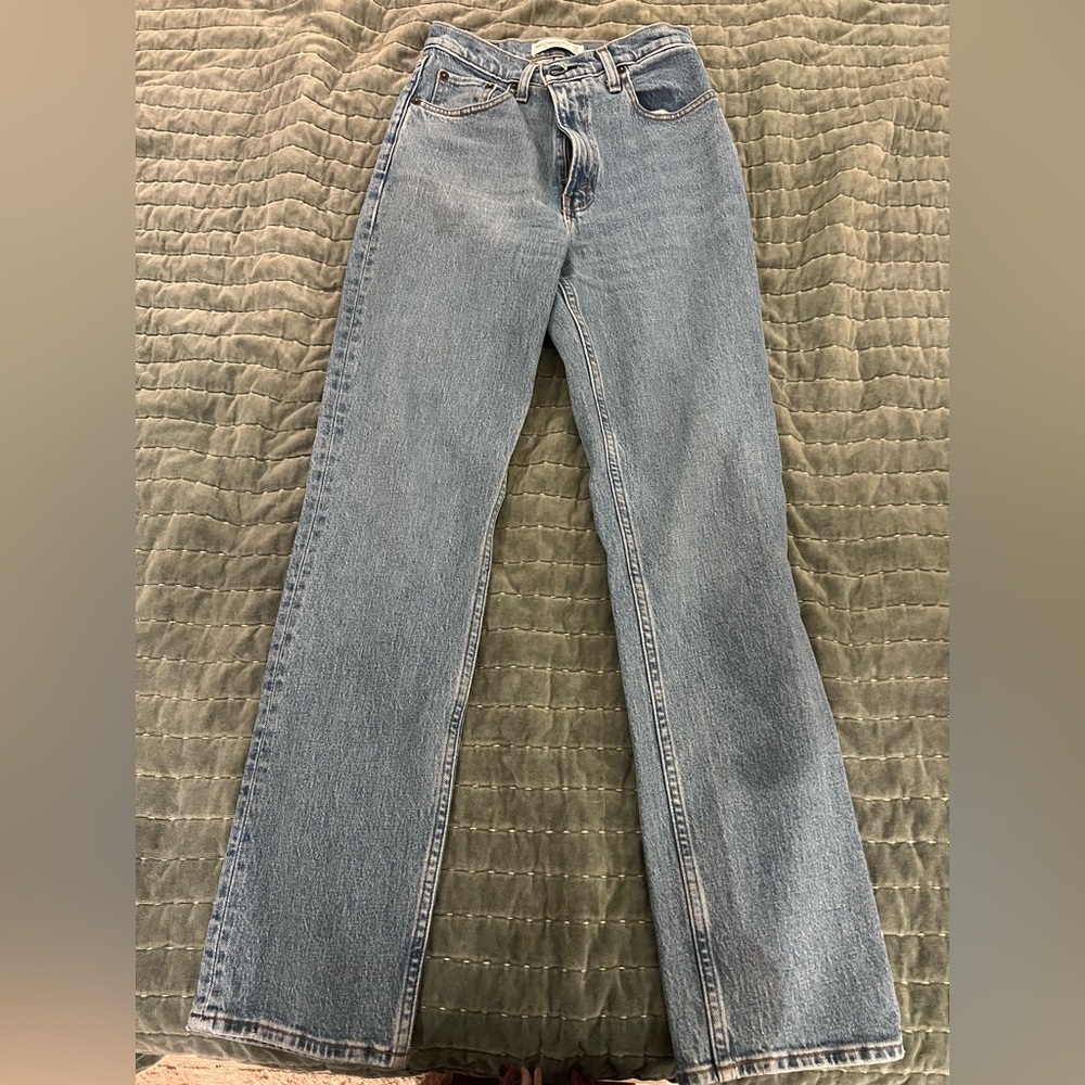 Abercrombie and Fitch - 90’s ultra high rise